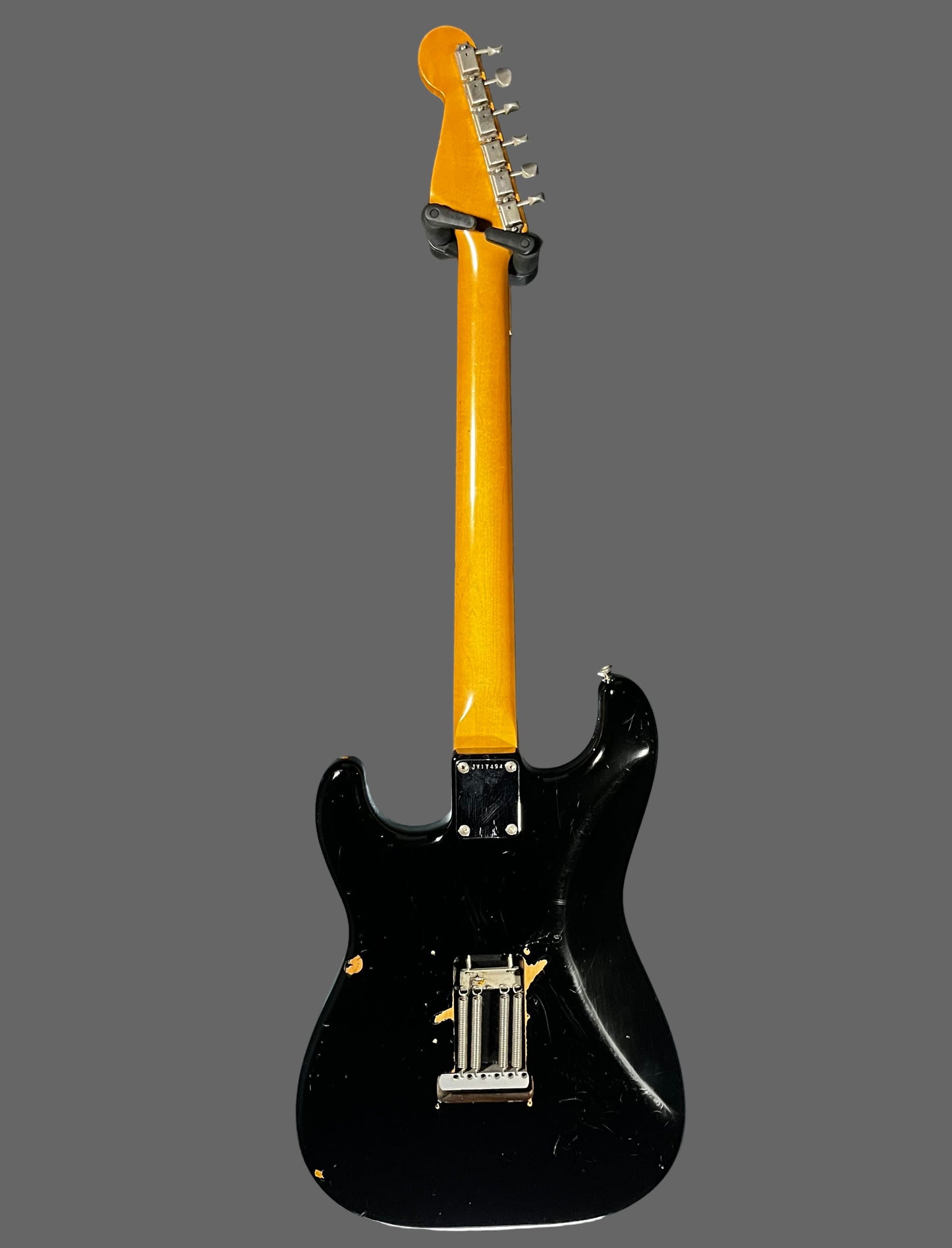 Full back of Used 1982 Fender ST62 Stratocaster MIJ Black w/case TFW2534