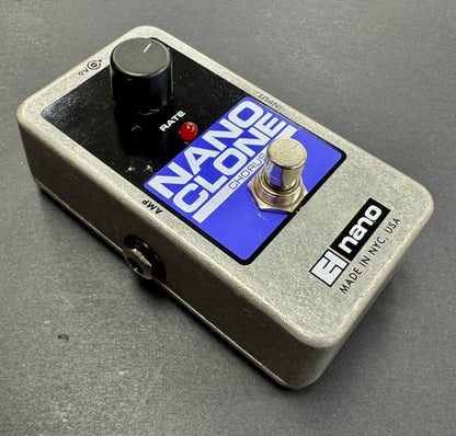Used EHX Electro-Harmonix Nano Clone w/Box TFW2426