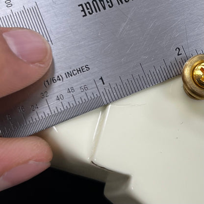 Finish crack on back of Used 2024 Gibson 63 SG Custom Reissue w/Maestro Vibrola Classic White w/Case TFW2604