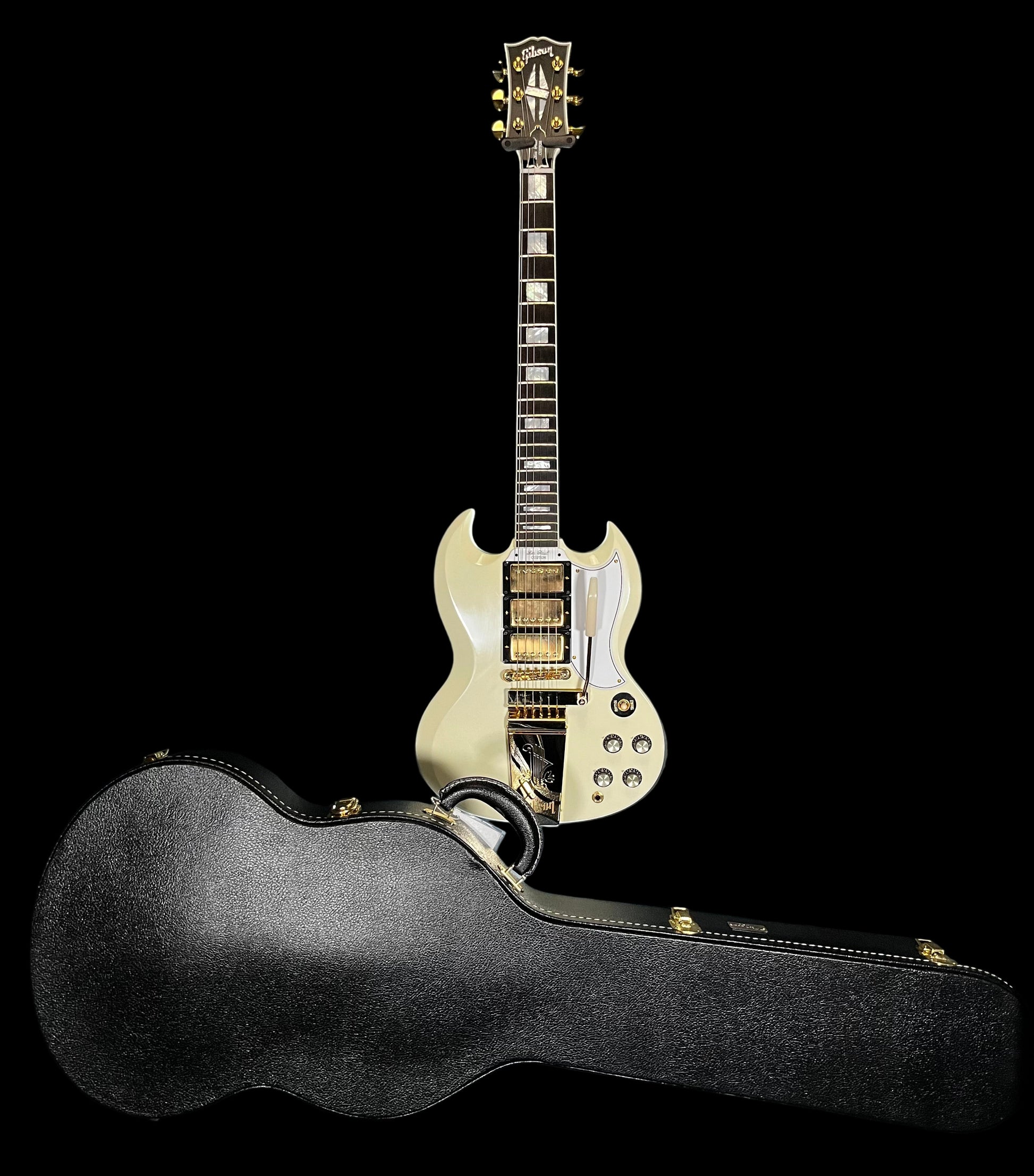 Front of w/case of Used 2024 Gibson 63 SG Custom Reissue w/Maestro Vibrola Classic White w/Case TFW2604