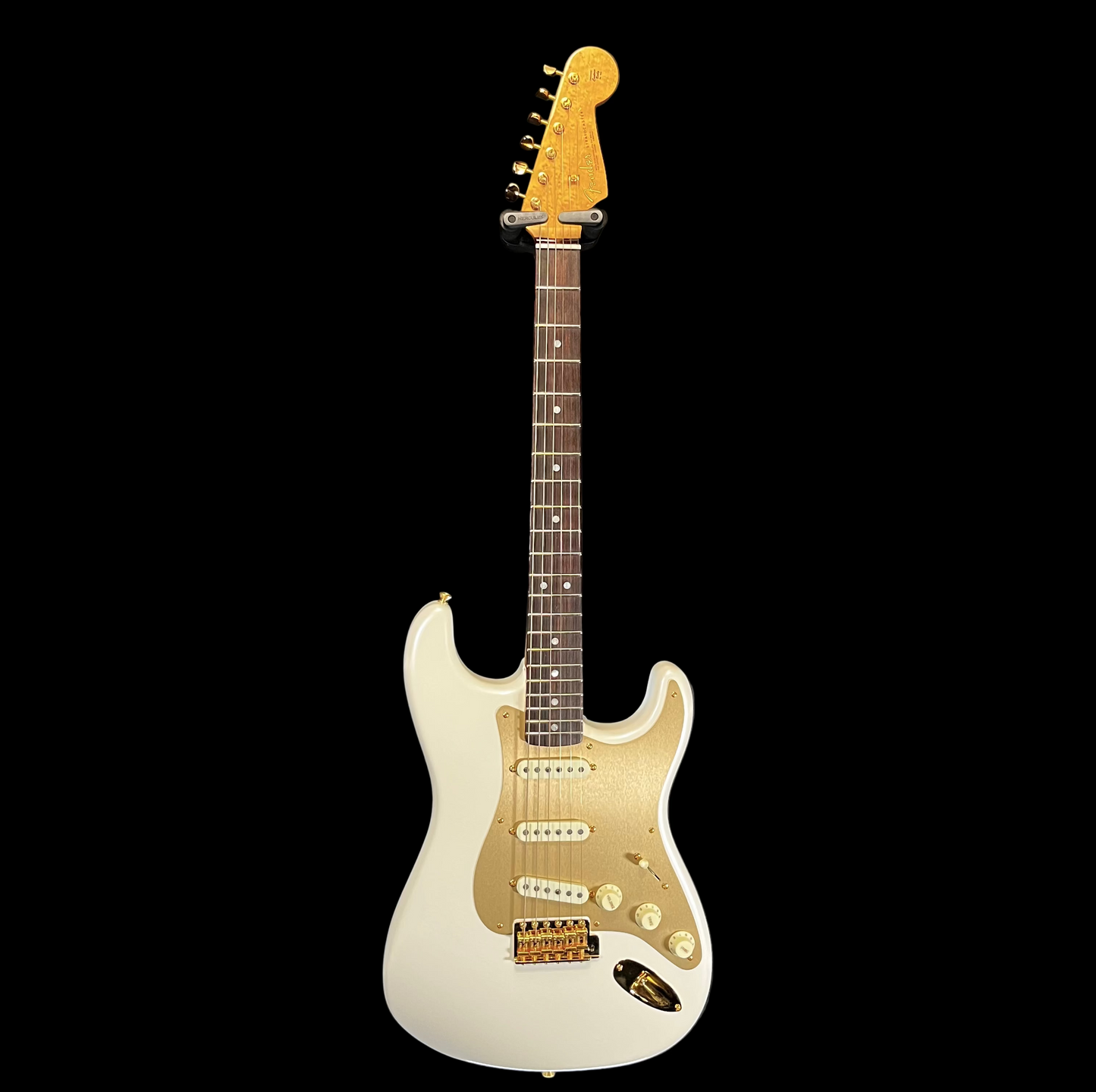 Full front of Fender Custom Shop 56/63 Stratocaster NOS Arctic Pearl w/case