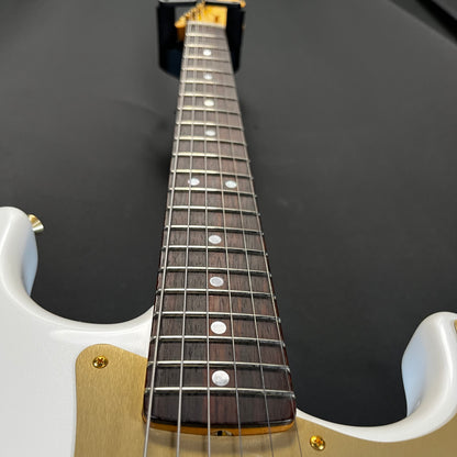 Fret board of Fender Custom Shop 56/63 Stratocaster NOS Arctic Pearl w/case