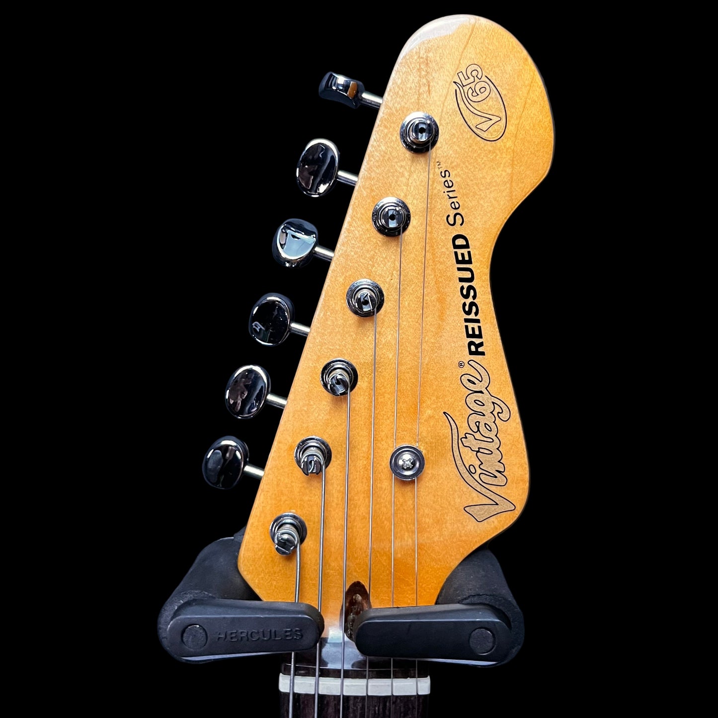 Headstock of Used Vintage V65 Vintage White w/bag TFW2635