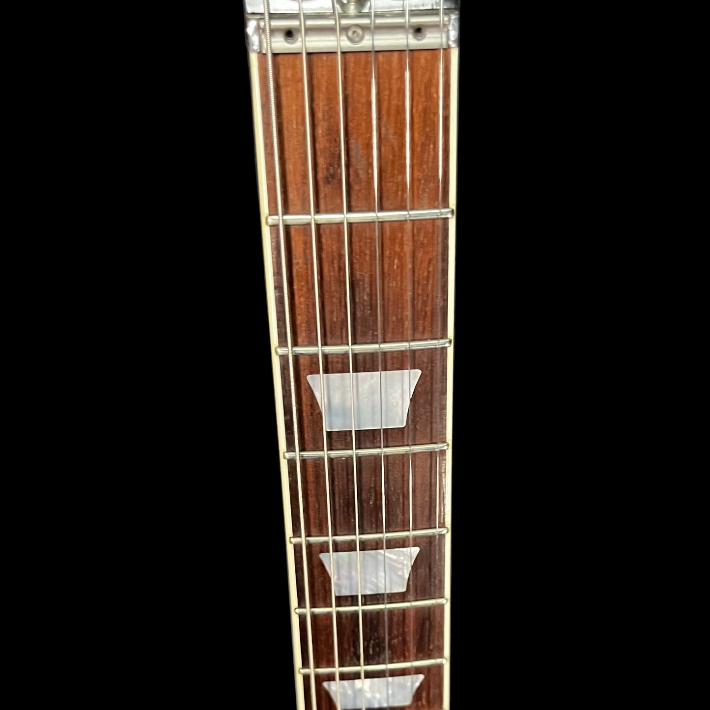 Fret board of Used 2018 Gibson HP High Performance Les Paul Hot Pink Fade w/Aluminum Flight Case TFW2642