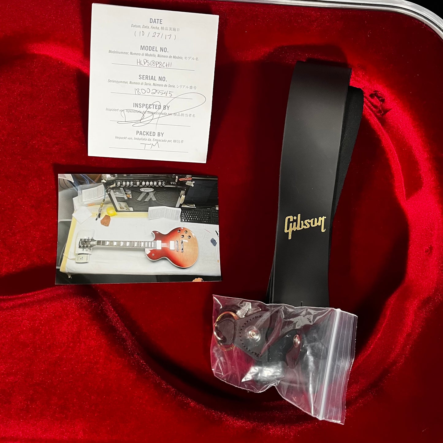 Case candy of Used 2018 Gibson HP High Performance Les Paul Hot Pink Fade w/Aluminum Flight Case TFW2642