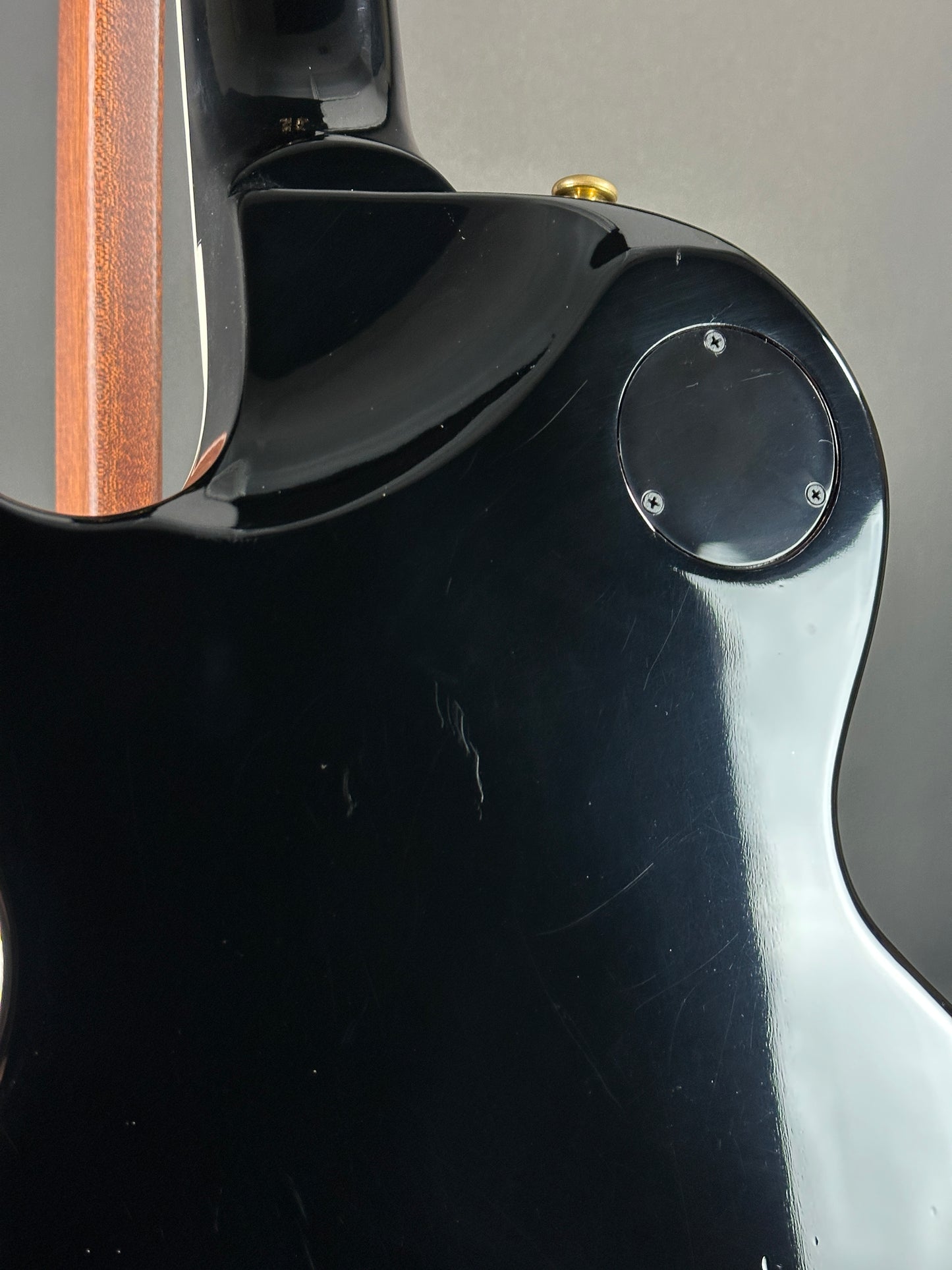 Wear on back of Used Gibson Les Paul Supreme Fireburst.