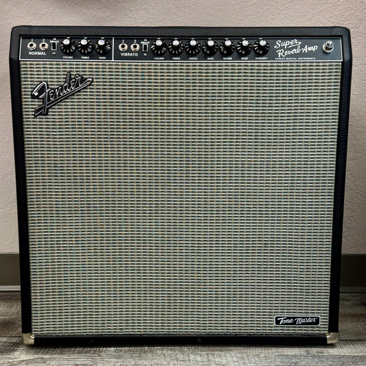 Front of Fender Super Tone Master Amplifier