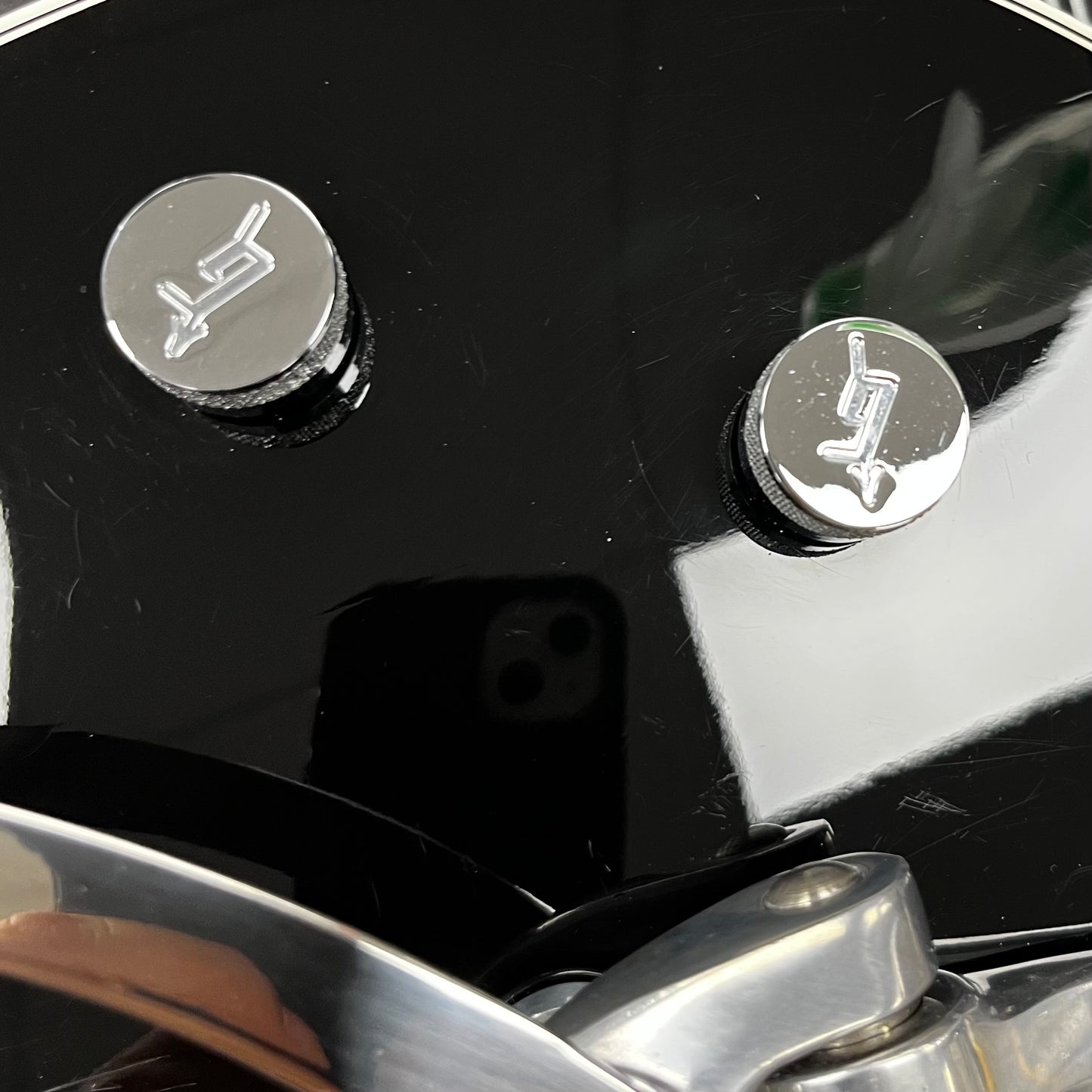 Wear on front of Used 2011 Gretsch G6128T Duo Jet Black w/Bigsby w/Case TFW2662