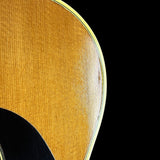Wear on shoulder of Vintage 1960 Martin 000-28.