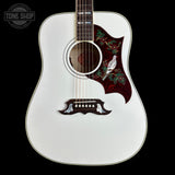 Front of Gibson Custom Dove Alpine White LR Baggs VTC.