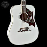 Front angle of Gibson Custom Dove Alpine White LR Baggs VTC.