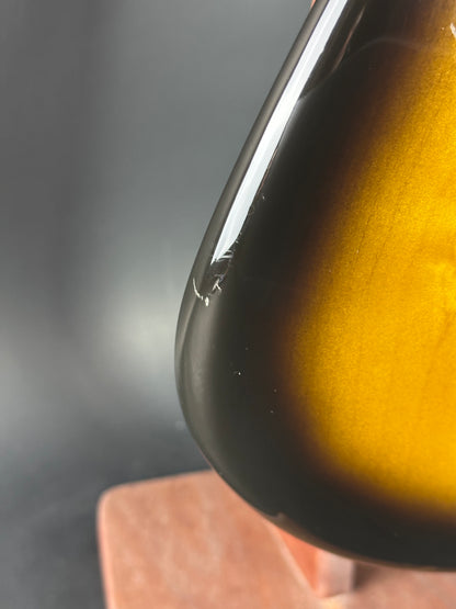 Wear on bottom edge of Used 1984 Fender Fullerton 1957 Stratocaster Reissue 2-Color Sunburst.