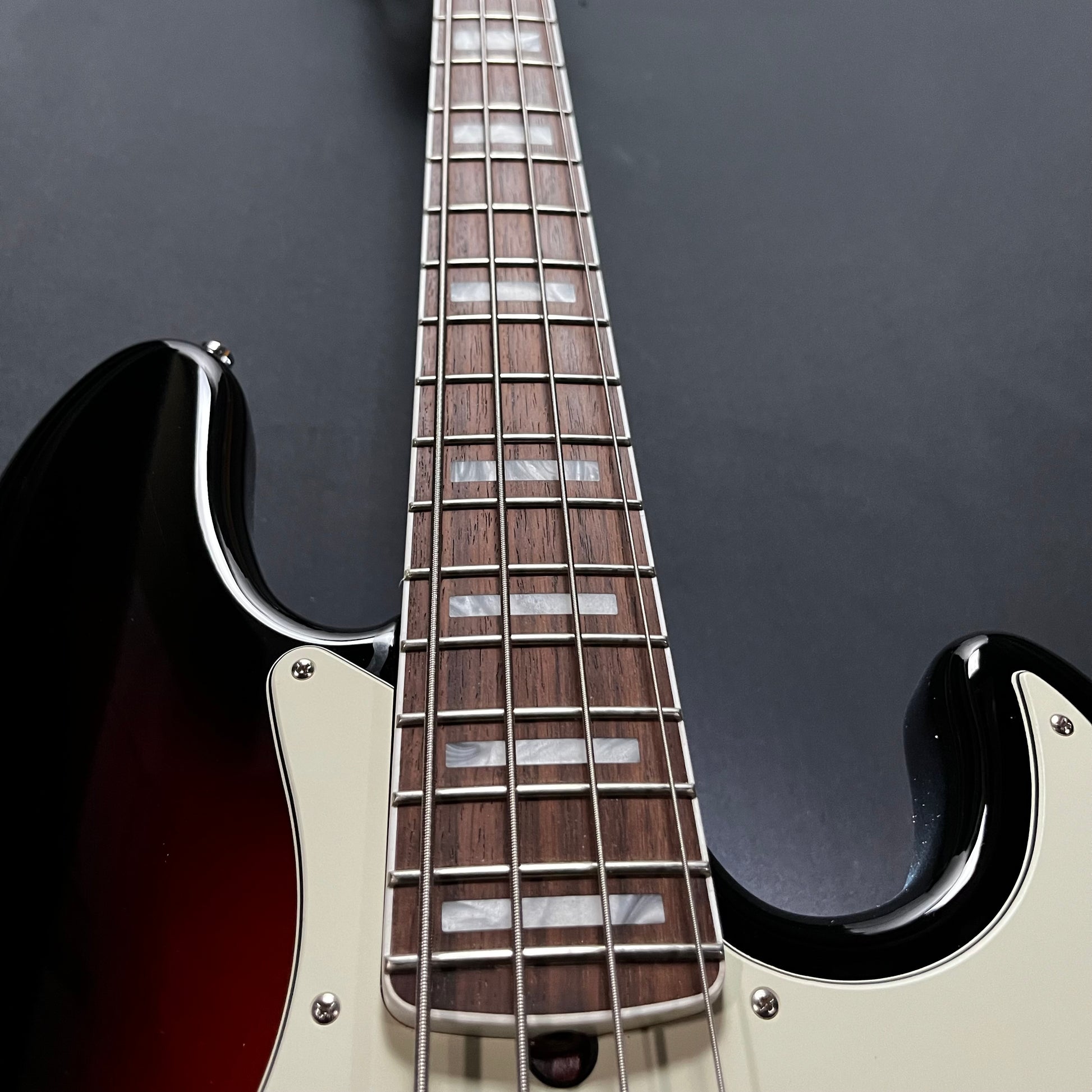 Fret board of Used 2019 Fender American Ultra Jazz Bass Ultraburst w/case TFW2709