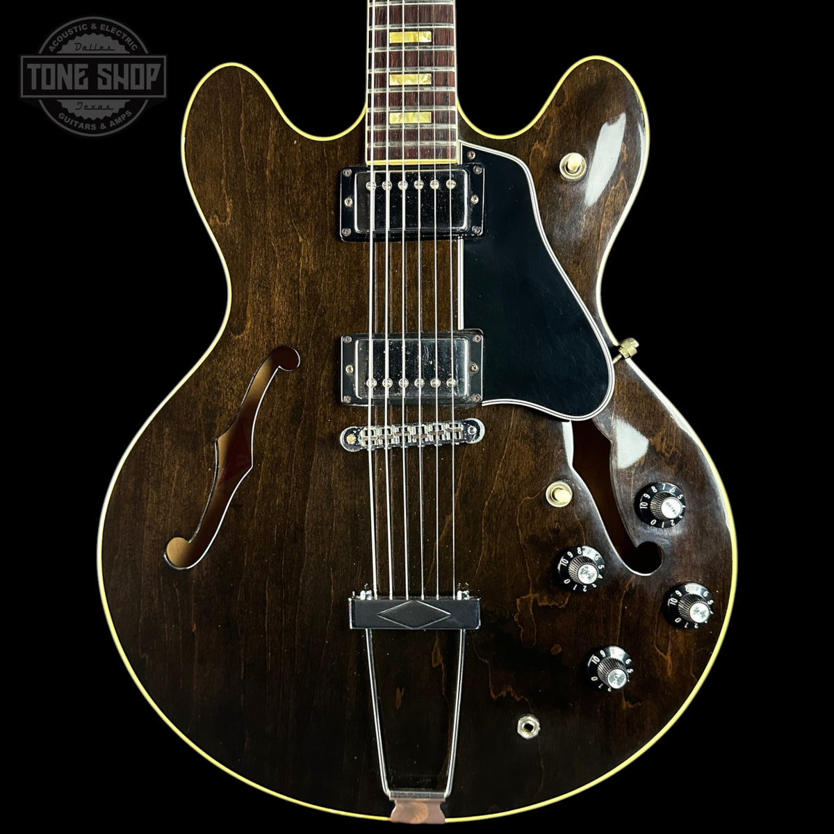 Front of Vintage 1978 Gibson ES-335TD Walnut.