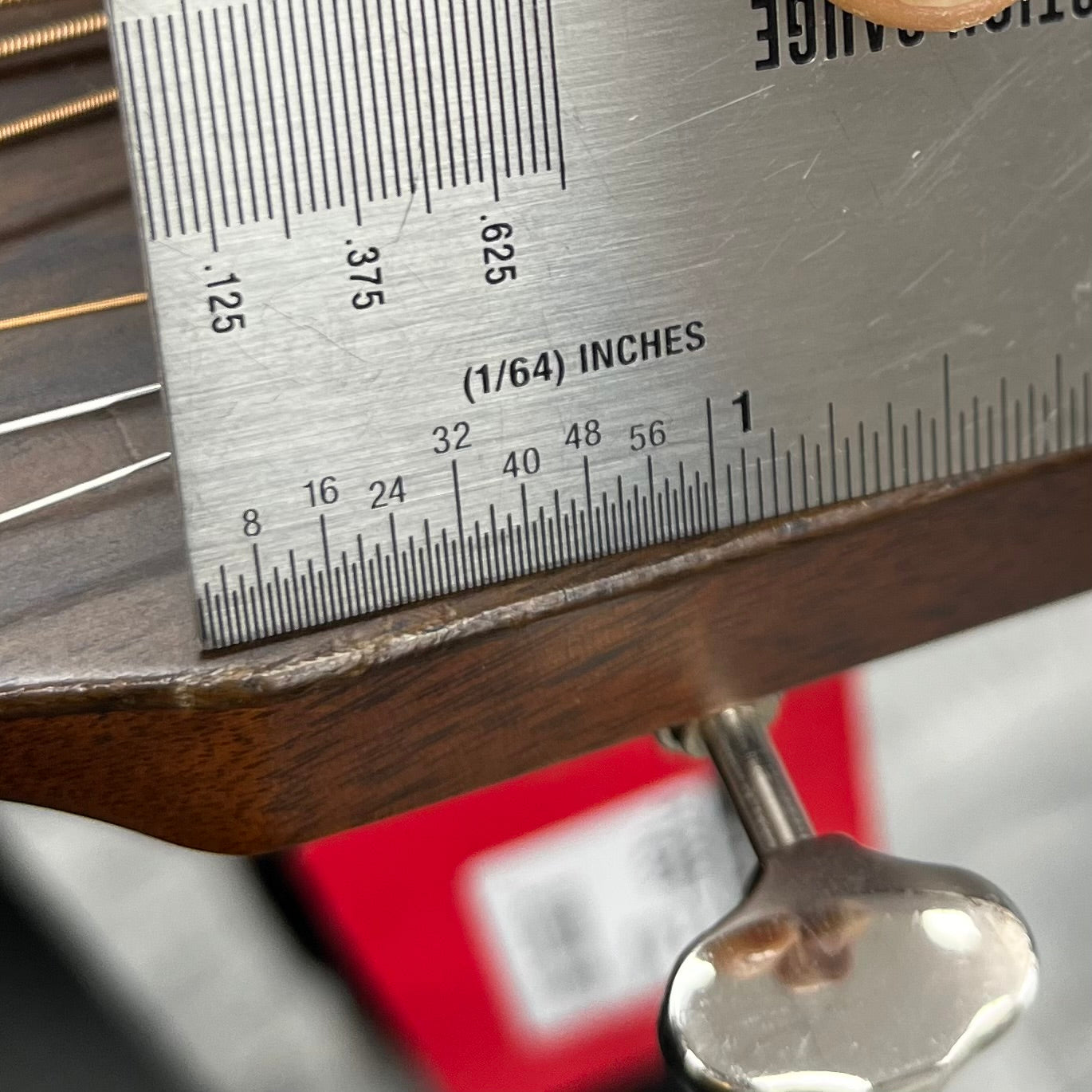 Dings on headstock of Used 2018 Martin 000-15M Auditorium Mahogany w/case TFW2720