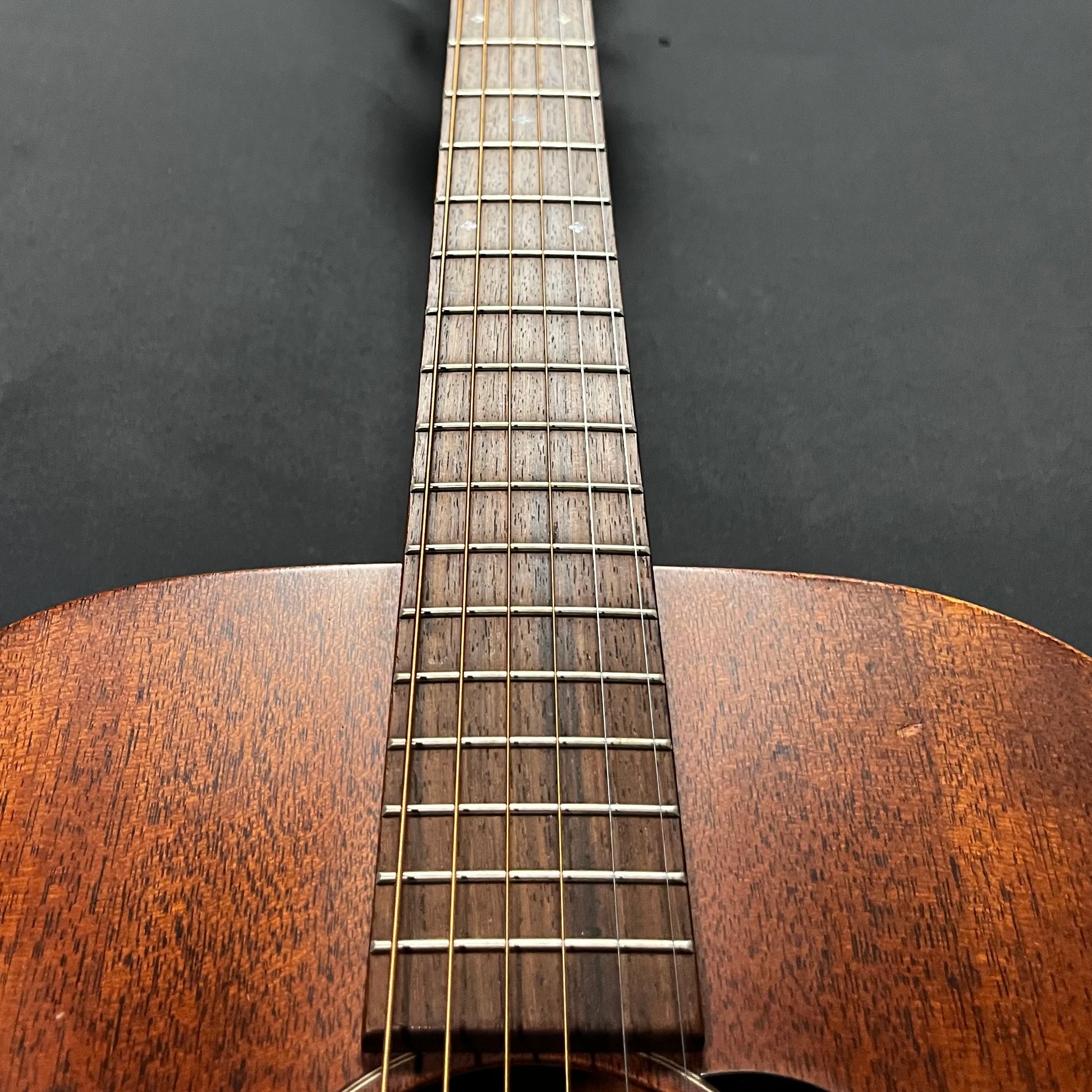 Fret board of Used 2018 Martin 000-15M Auditorium Mahogany w/case TFW2720