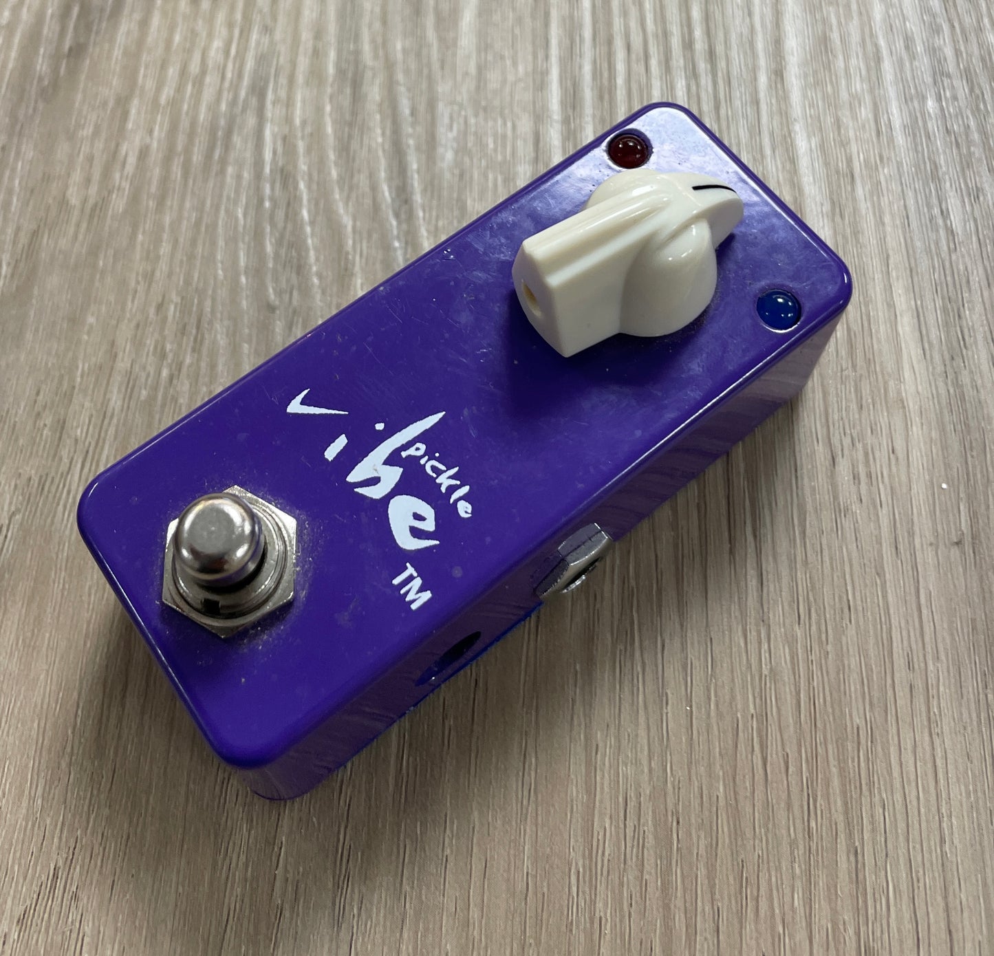 Side view of Used Lovepedal Pickle Vibe Uni-Vibe Pedal