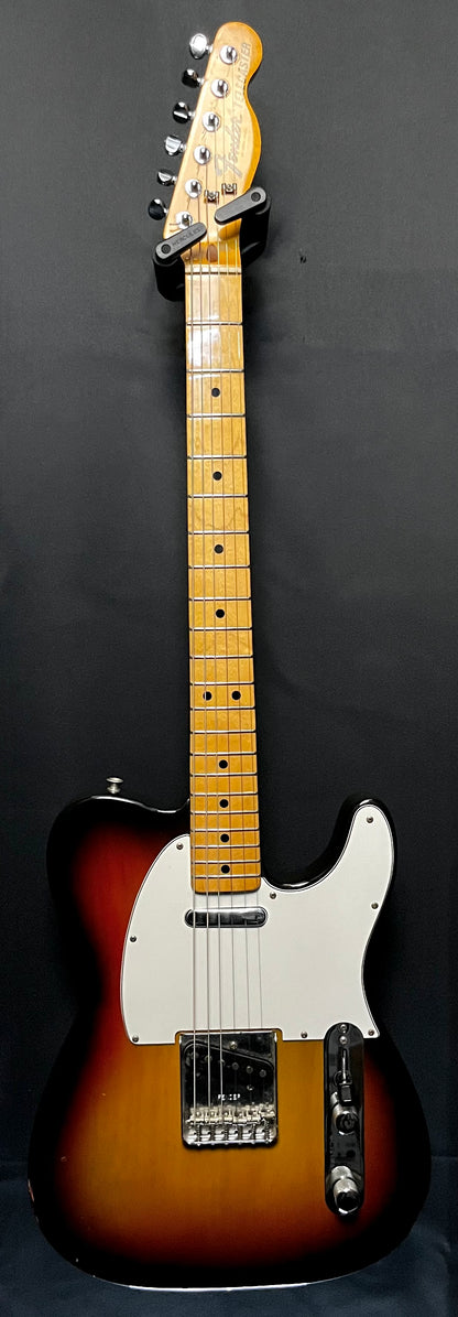 Full front of Used Vintage 1975 Fender Telecaster 3 Color Sunburst w/Changed Tuners w/OHSC TFW27