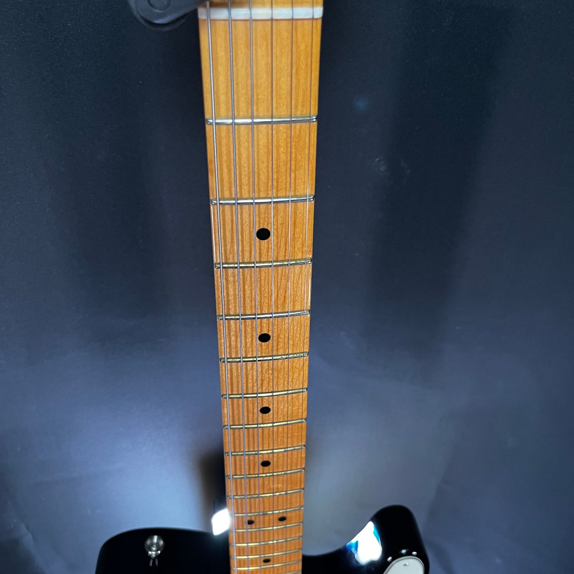 Fret board of Used 2017 Fender Limited Edition Strat-Tele Hybrid 2 Tone Sunburst w/Case TFW2733