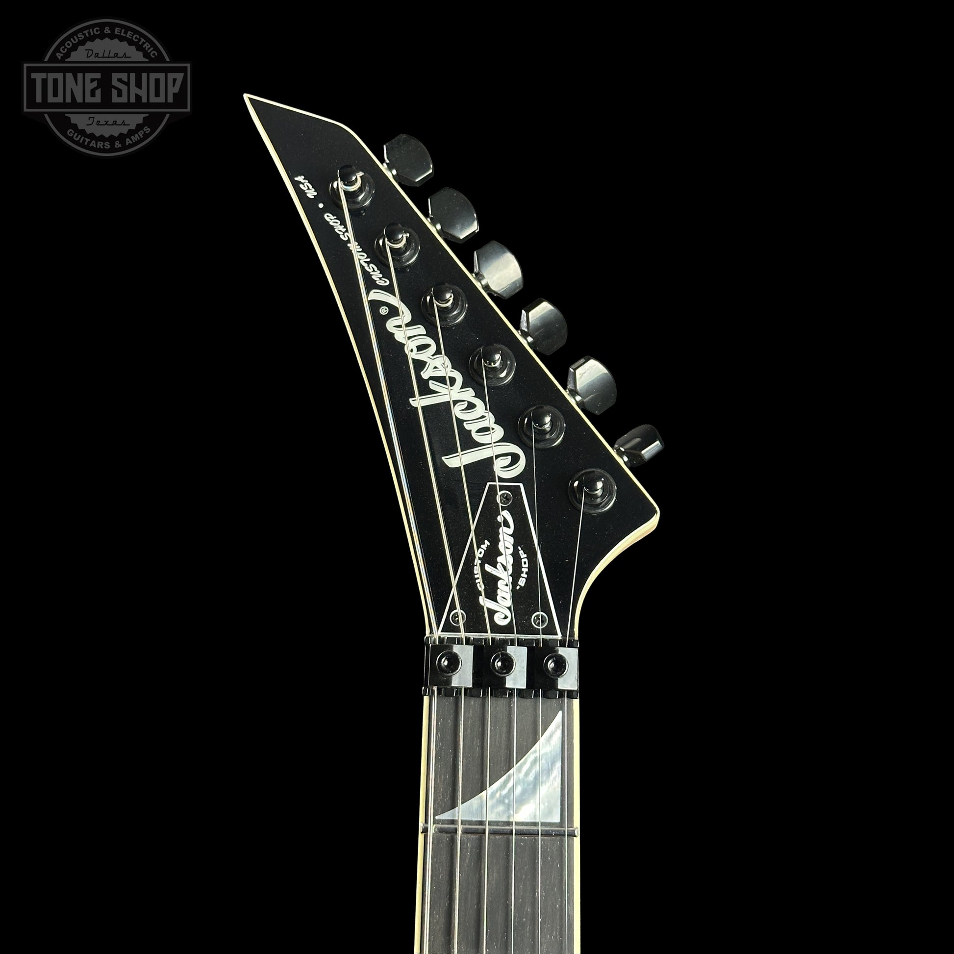 Headstock of Jackson Custom Shop DK 2H FR Shell Pink XN010524.