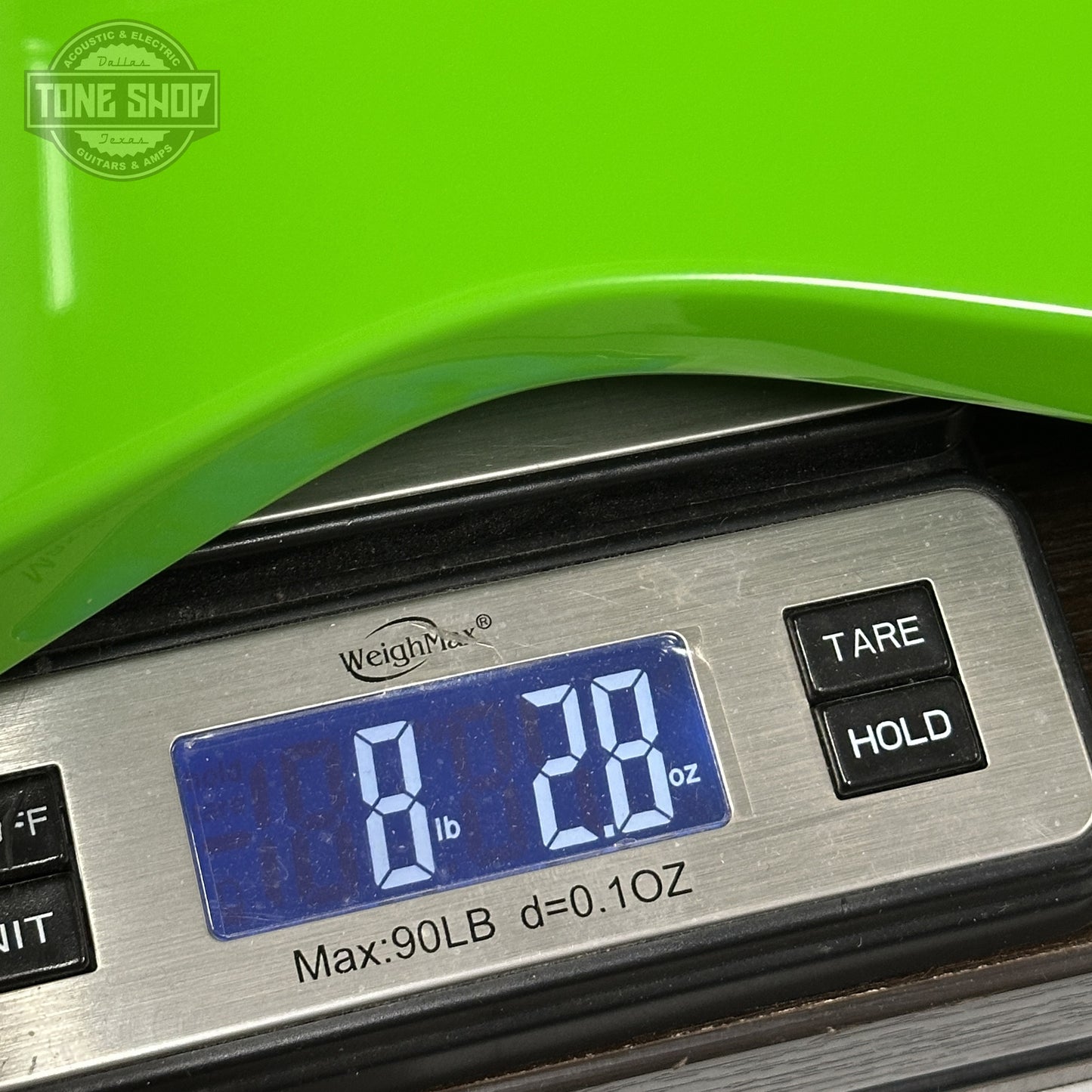 Weight of Jackson Custom Shop TSG Illuminati SL2H FR  Kawasabi Green.