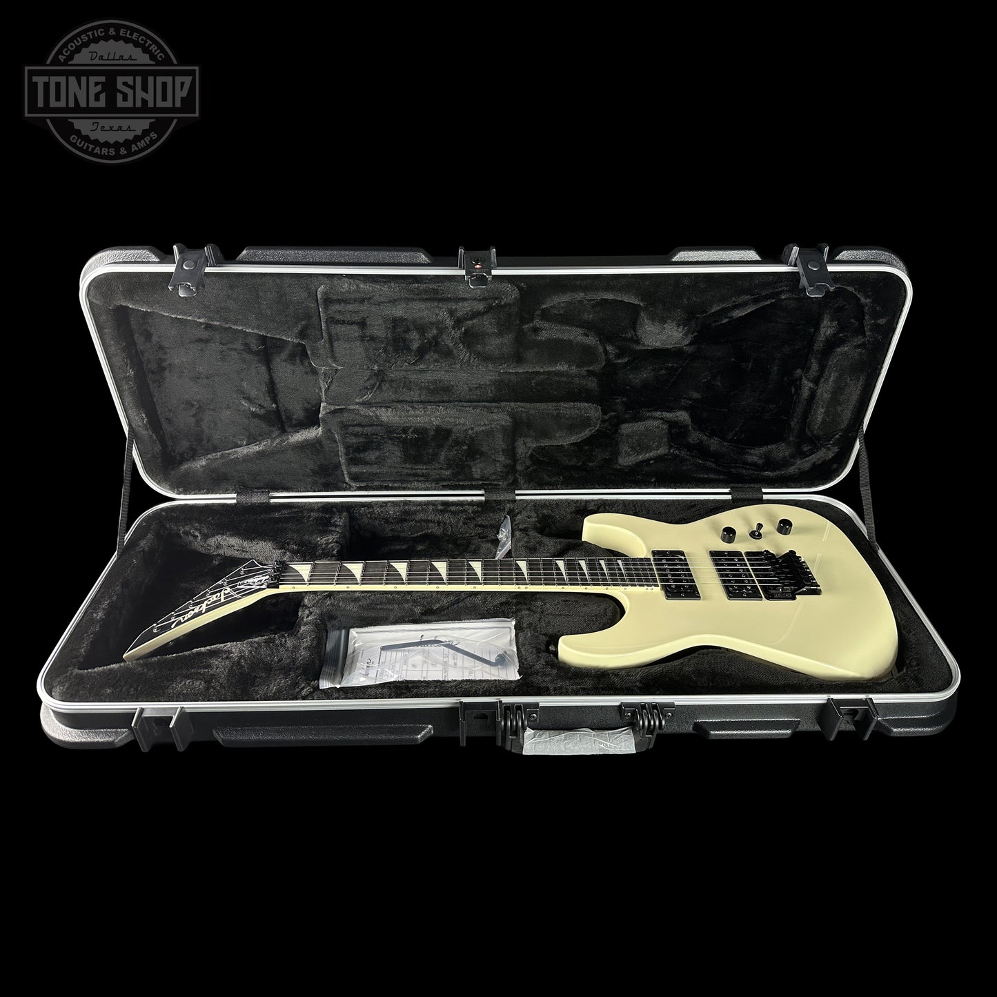 Jackson Custom Shop TSG Illuminati SL2H FR Vanilla Shake wcase J11274 in case.