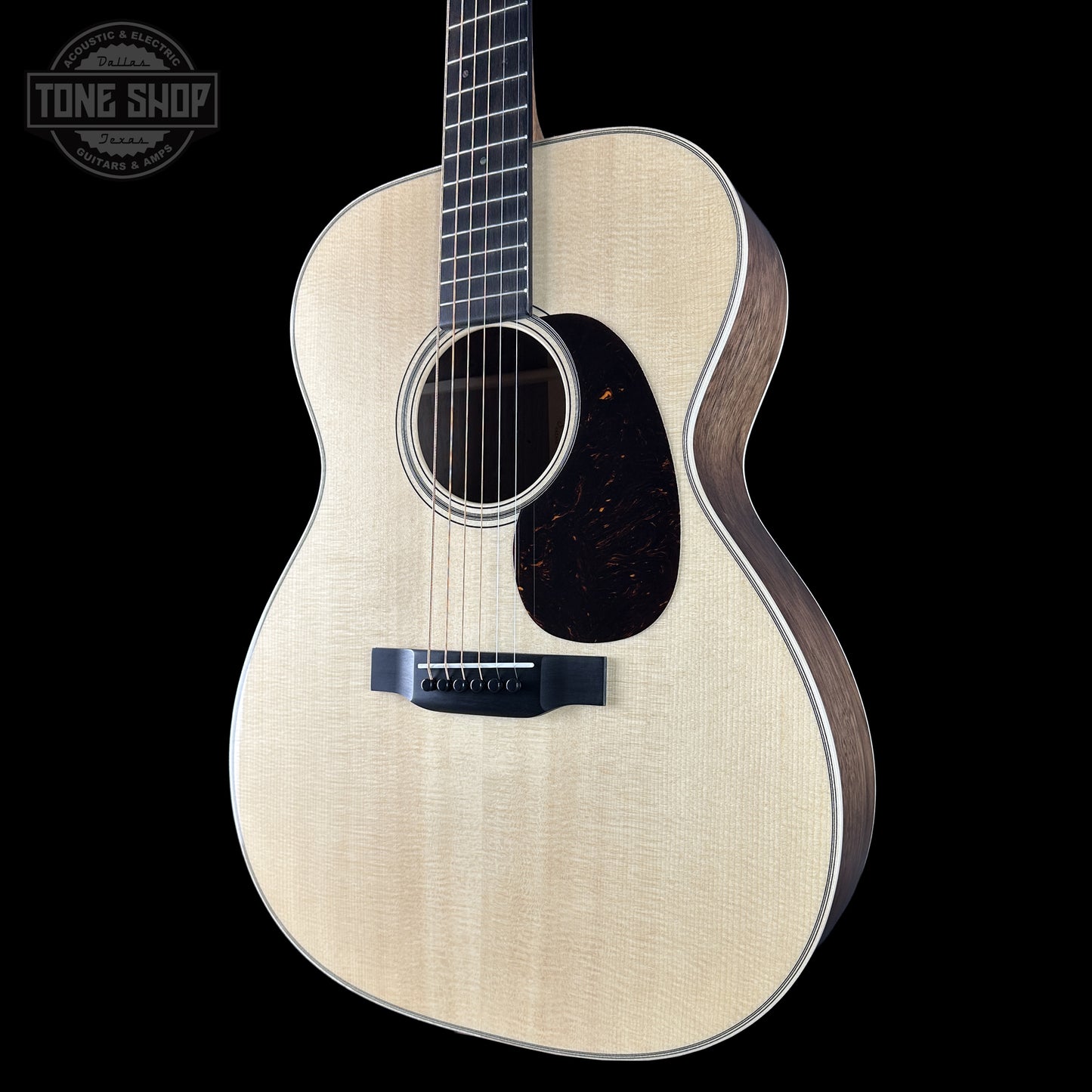 Front right angle of Martin Custom Shop 000-14F Factory Exclusive Sitka Black Walnut 2951130.