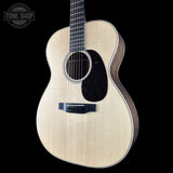 Front right angle of Martin Custom Shop 000-14F Factory Exclusive Sitka Black Walnut 2951130.