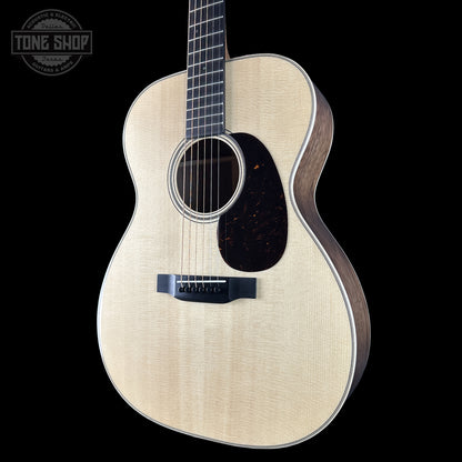 Front right angle of Martin Custom Shop 000-14F Factory Exclusive Sitka Black Walnut 2951130.