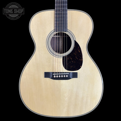 Front of Martin Custom Shop 000 14-Fret Wild Grain East Indian Rosewood.