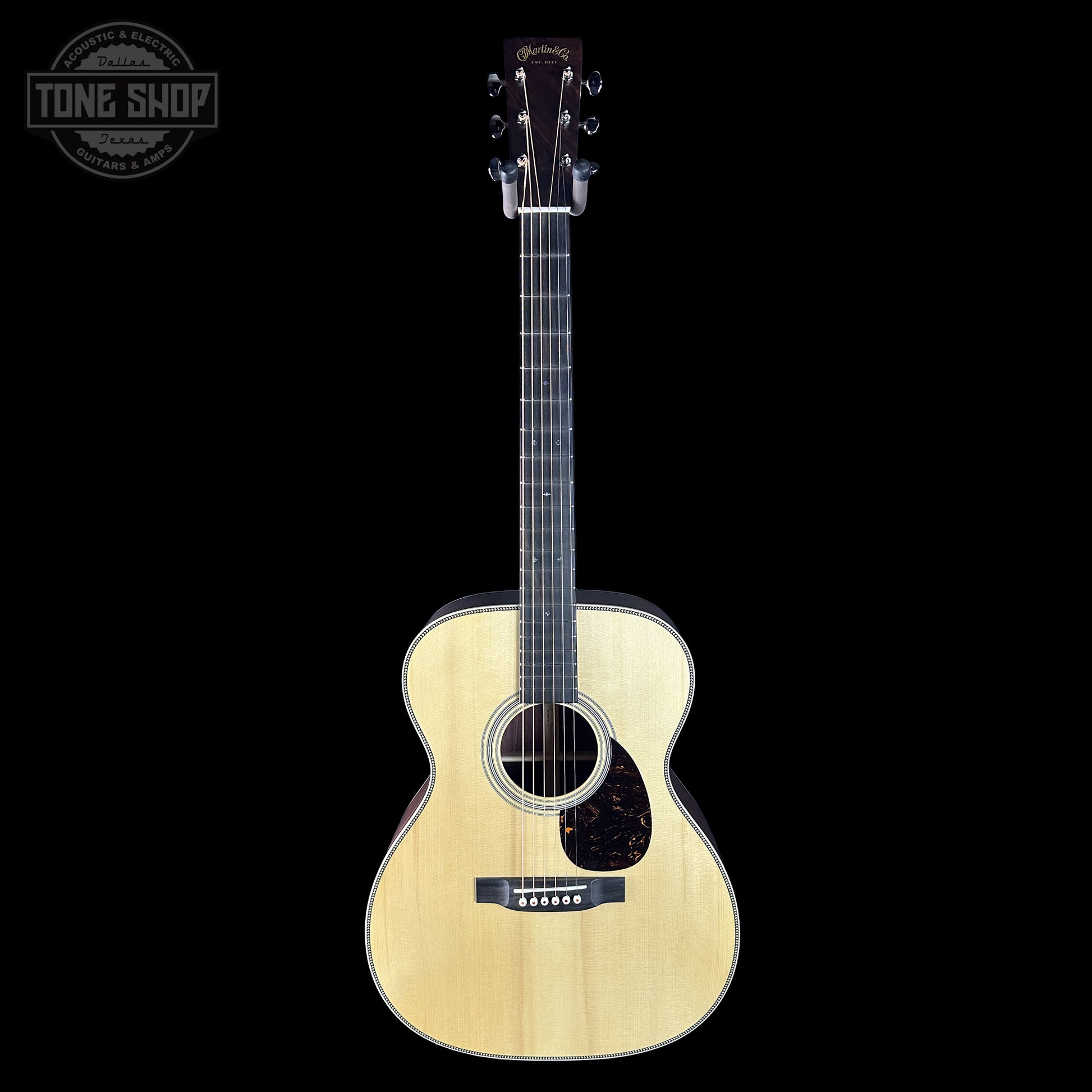 Full frontal of Martin Custom Shop 000 14-Fret Wild Grain East Indian Rosewood 2981110.