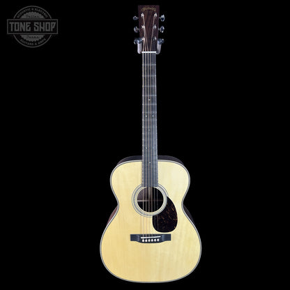 Full frontal of Martin Custom Shop 000 14-Fret Wild Grain East Indian Rosewood.