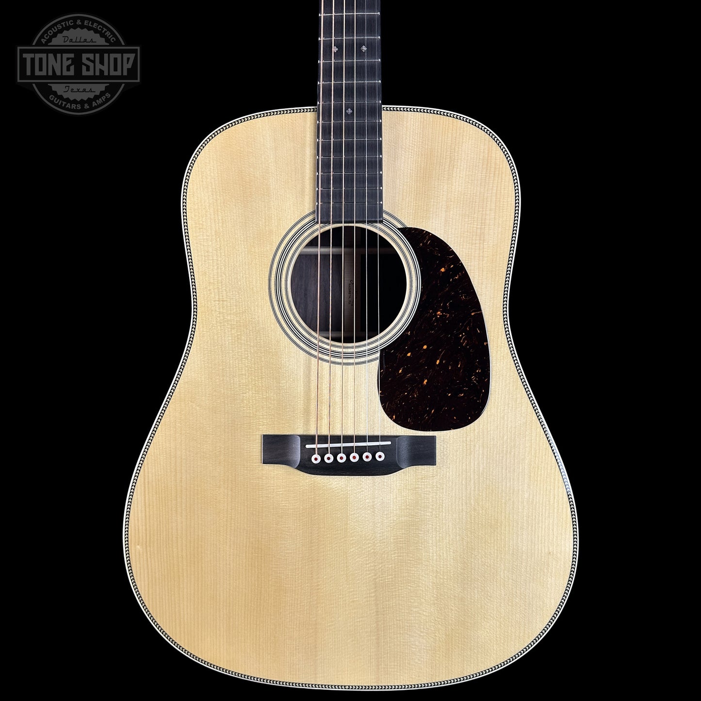 Front of Martin Custom Shop Dread 14-Fret Wild Grain East Indian Rosewood 2981112.