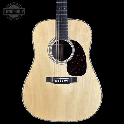 Front of Martin Custom Shop Dread 14-Fret Wild Grain East Indian Rosewood 2981112.