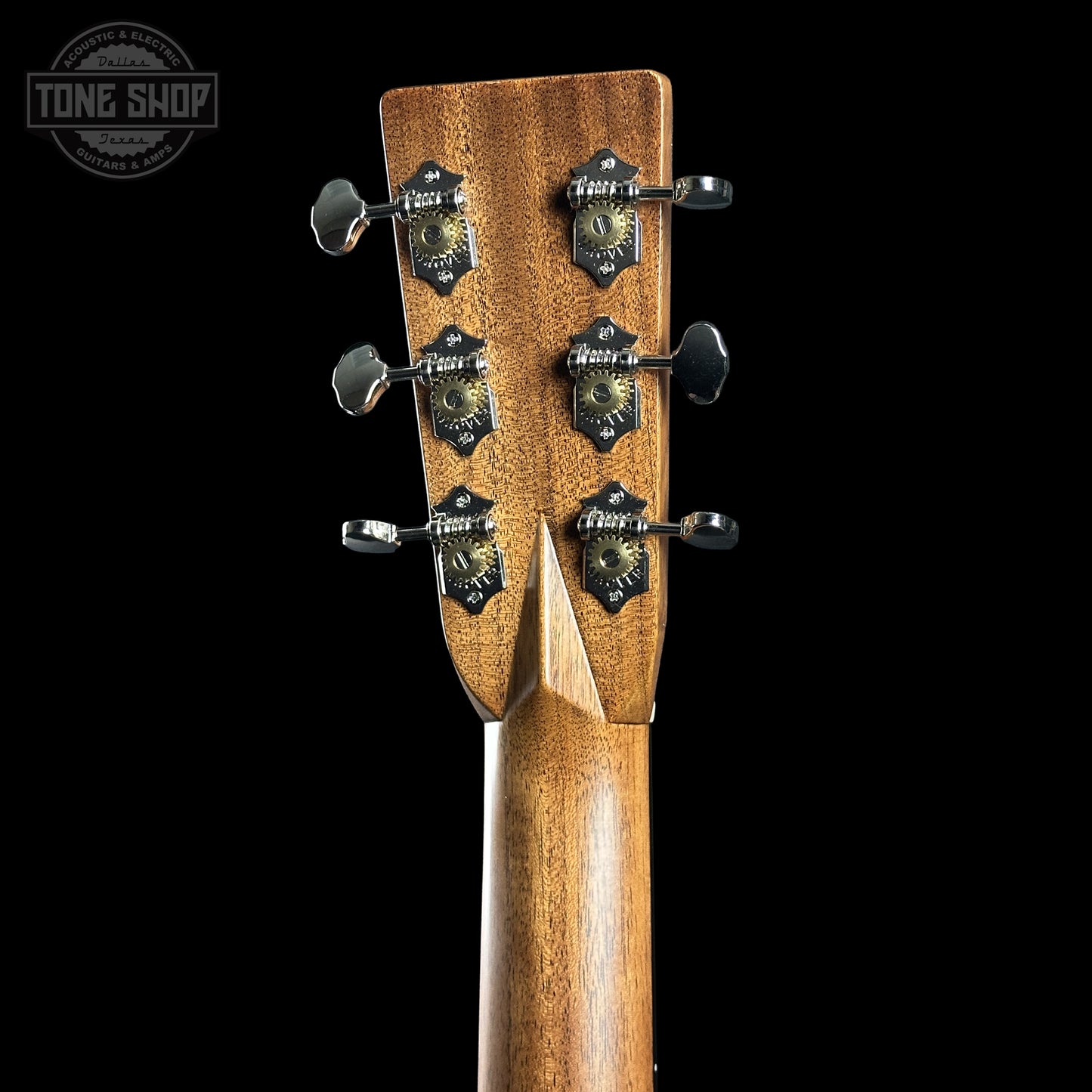 Back of Martin Custom Shop Dread 14-Fret Wild Grain East Indian Rosewood 2981113 headstock.