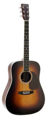 Full frontal of Martin D-35 1935 Sunburst.