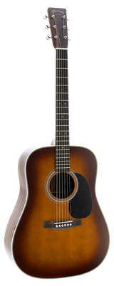 Full frontal of Martin HD-28 1933 Ambertone.