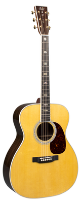 Full frontal of Martin J-40 Natural.