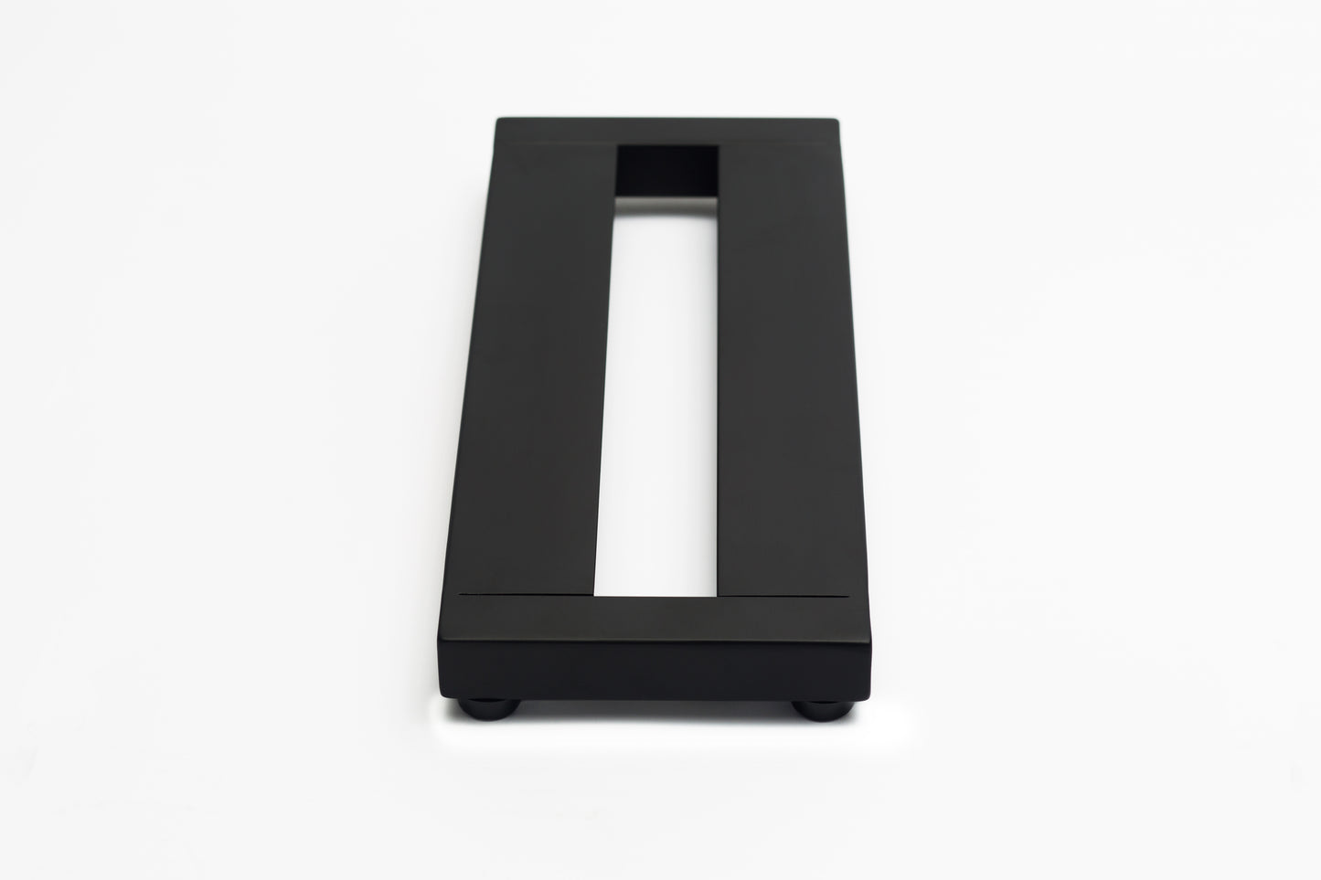 Side angle of Pedaltrain Nano.