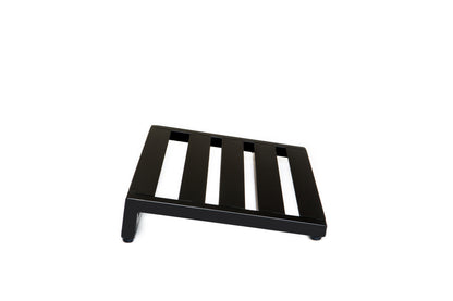 Side of Pedaltrain Novo 18.