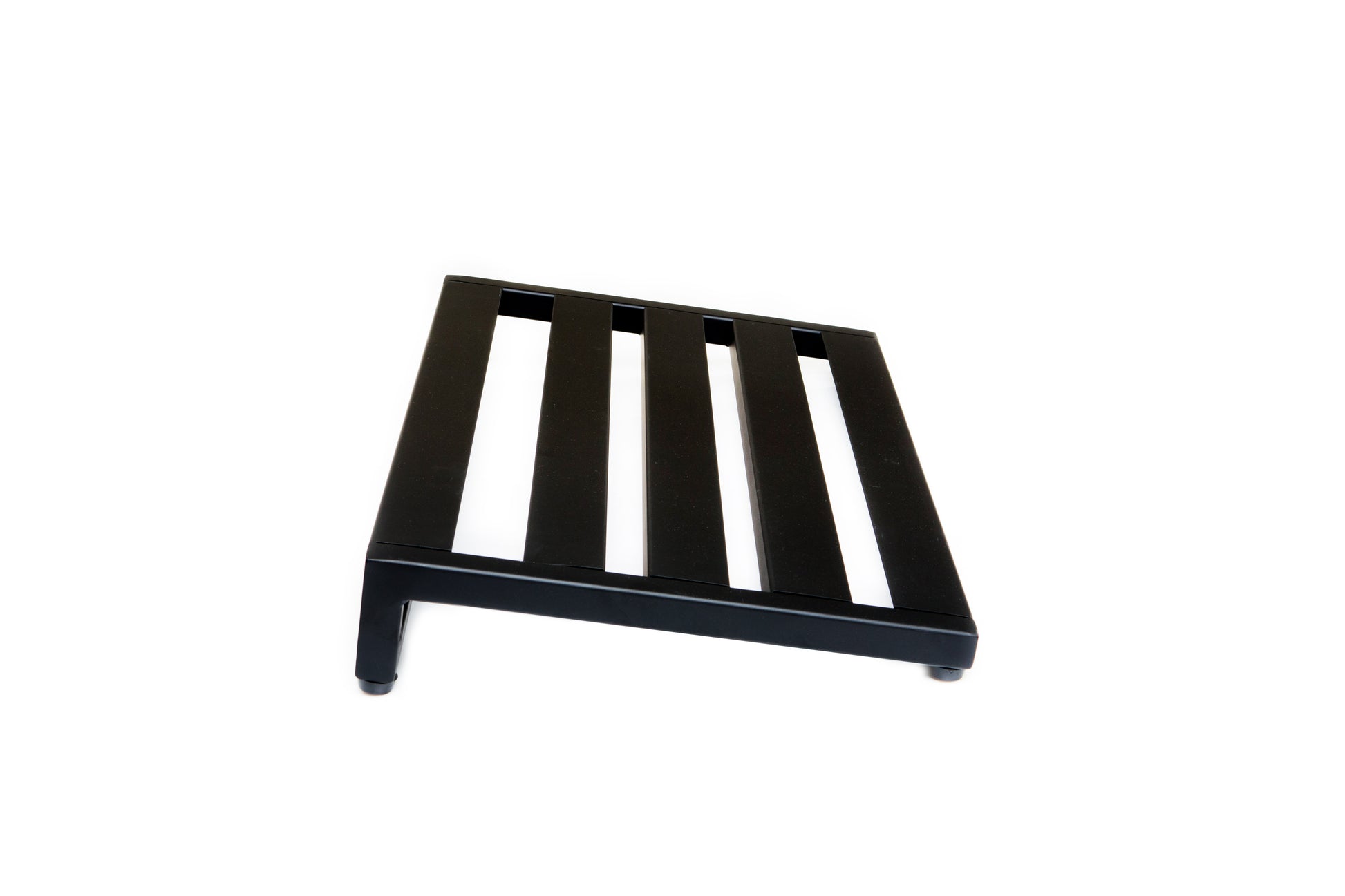 Side of Pedaltrain Novo 24.