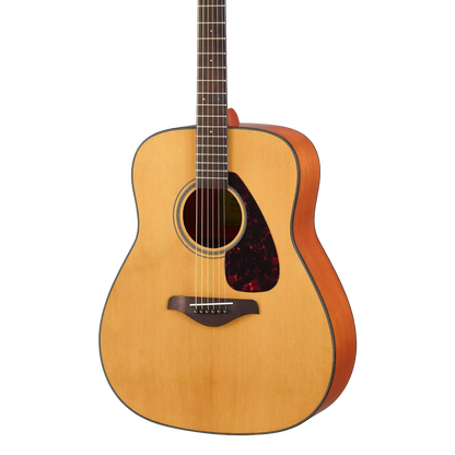 Front of Yamaha FG800J Natural.
