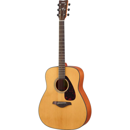 Full frontal of Yamaha FG800J Natural.