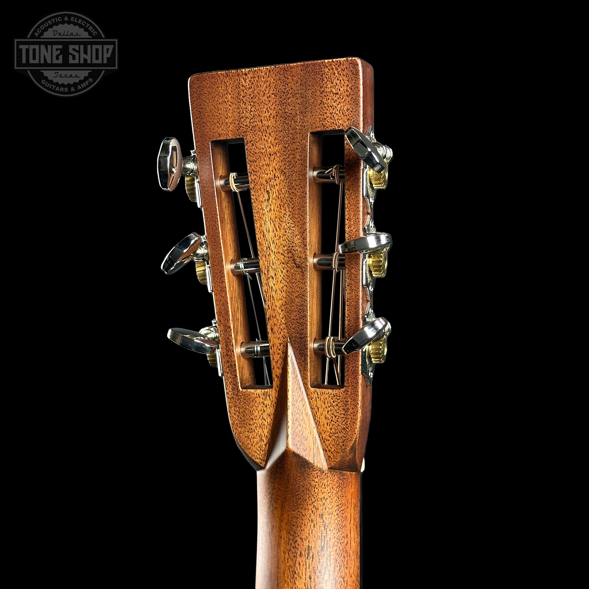 Back of headstock of Martin Custom Shop 00-12 Fret Wild Grain East Indian Rosewood.