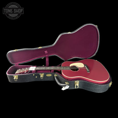 Martin Custom Shop Slope Shoulder Dread Spruce/Mahogany Burgundy in case.