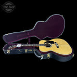 Martin Custom Shop 0000 Wild Grain East Indian Rosewood in case.