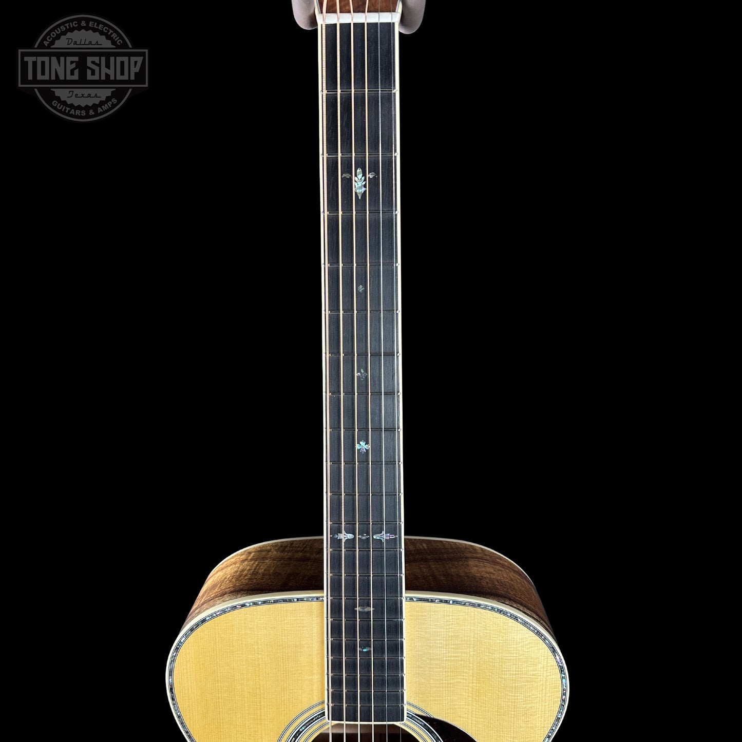 Fretboard of Martin Custom Shop OM 41 Style Adirondack / Exceptional Broad Figure Koa.