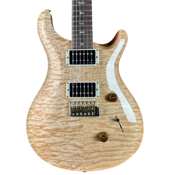 Front of PRS Wood Library Custom 24 Quilt 10 Top Natural.
