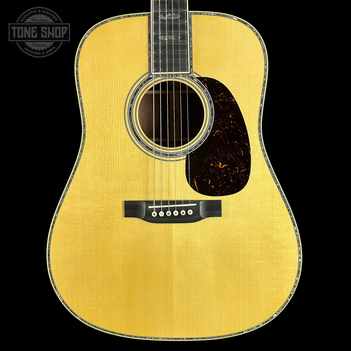 Front of Martin Custom Shop Dread 14-Fret Guatemalan Rosewood.
