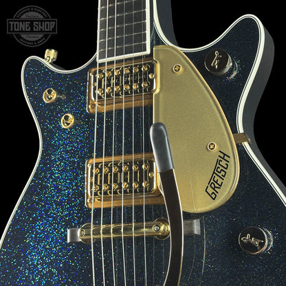 Front angle of Gretsch Custom Shop G6128-62 Holoflake NOS.